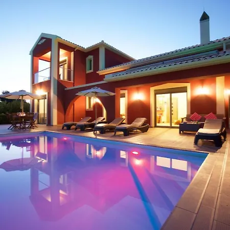 Sleeps 6 Pool Wifi * Muszáta